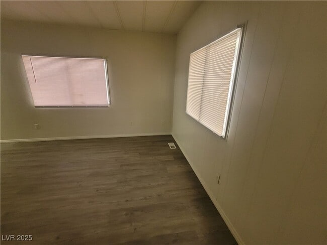 Building Photo - 367 MacFarland Ave