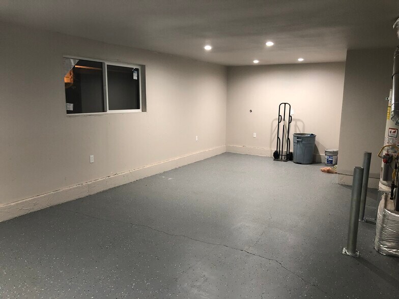 Building Photo - 6235 A St