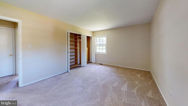 Building Photo - 13200 Ithan Ln