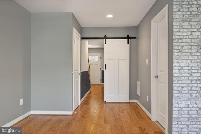 Building Photo - 5509 Valmarana Way