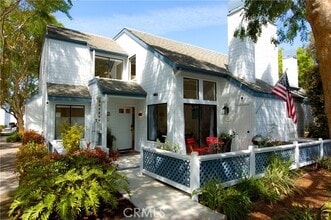 Building Photo - 631 Springbrook N