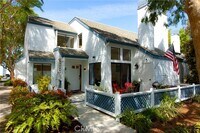 Building Photo - 631 Springbrook N