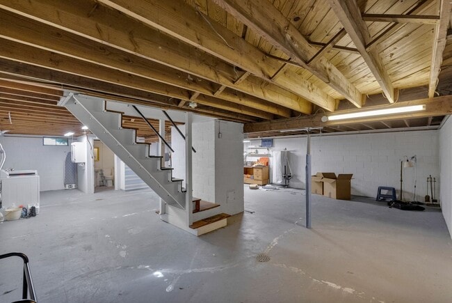 Building Photo - Charming 2-Bedroom Home in the Heart of Ca...
