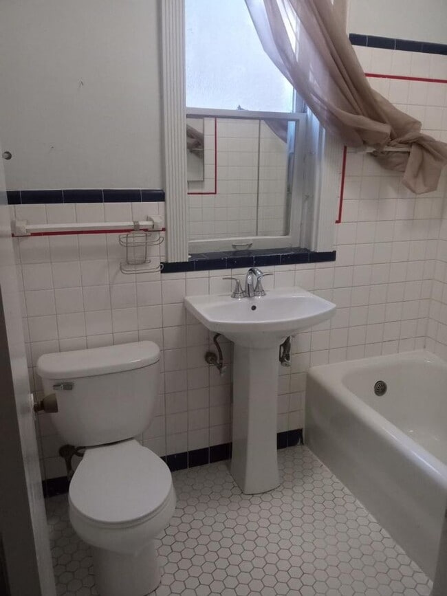 Building Photo - 3632 Watson Rd