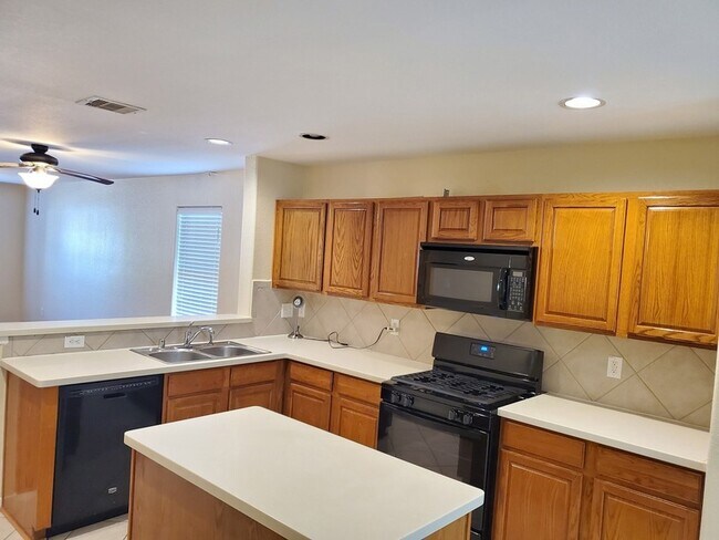 Building Photo - 19119 Mission Fort Ln