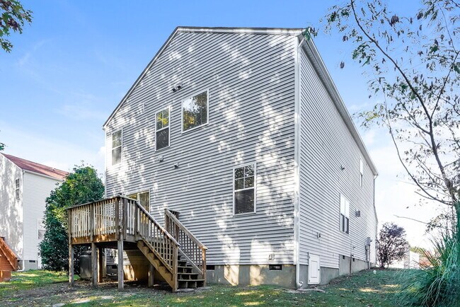 Building Photo - 936 Mailwood Dr