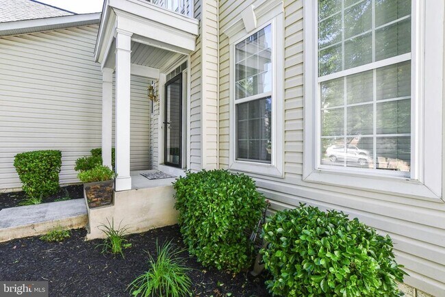 Building Photo - 13003 Belle Meade Trace