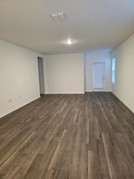 Building Photo - 3693 Salvia Ct