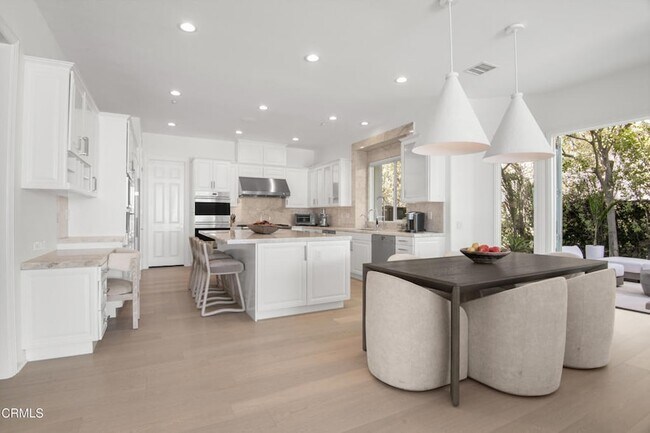 Building Photo - 7216 Littler Ct