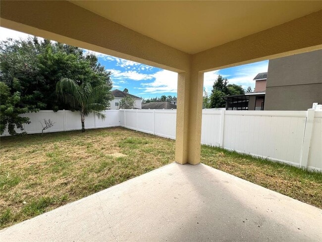 Building Photo - 10631 Shady Preserve Dr
