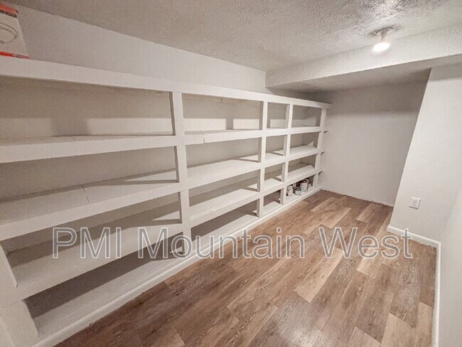 Building Photo - 4675 S 1300 E