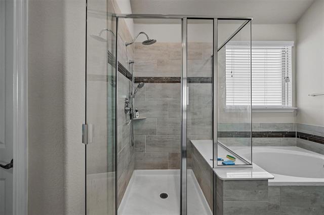 Building Photo - 2309 Rosegill Dr