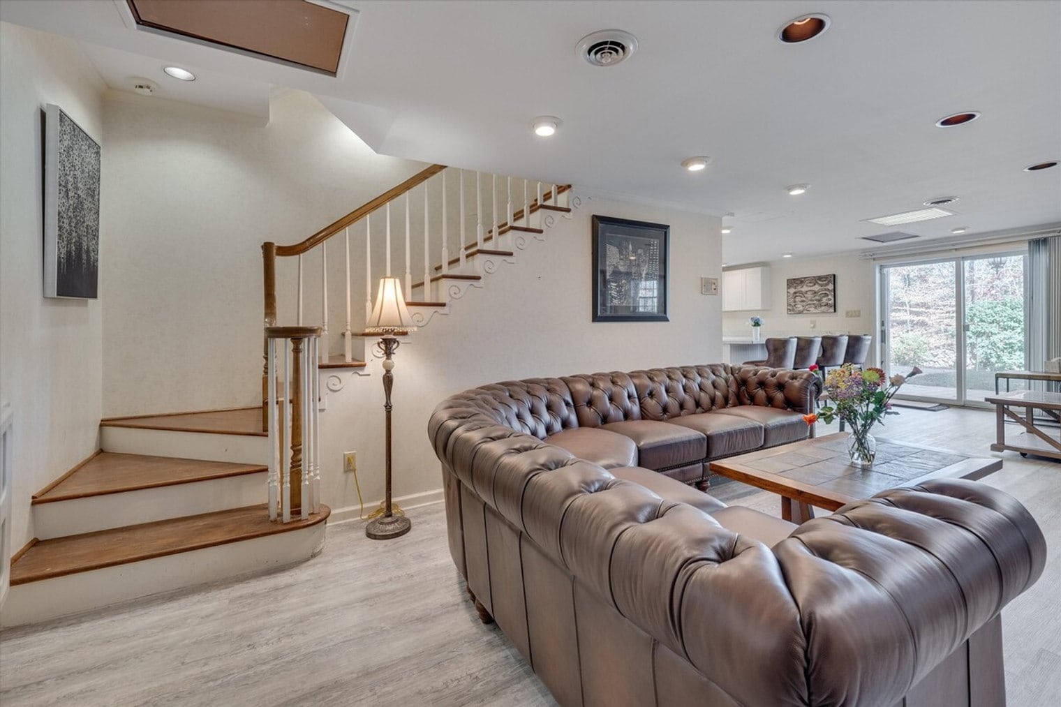 Building Photo - 1016 Shalimar Dr