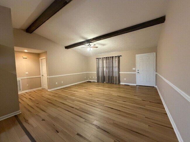 Building Photo - Three Springs Rd. 2188-2190