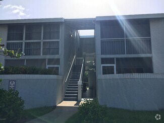 Building Photo - 987 Sonesta Ave NE