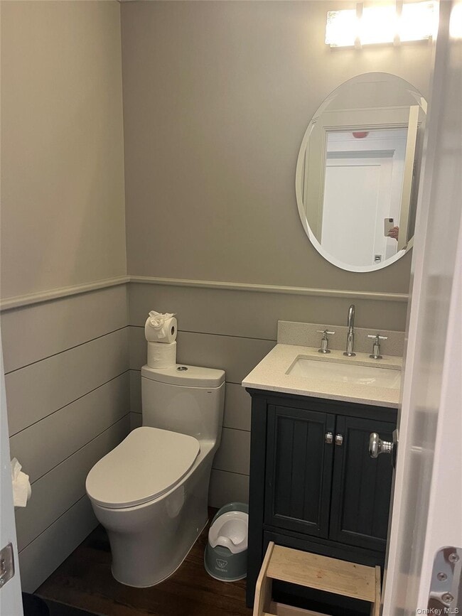 Building Photo - 70 Henry Ave