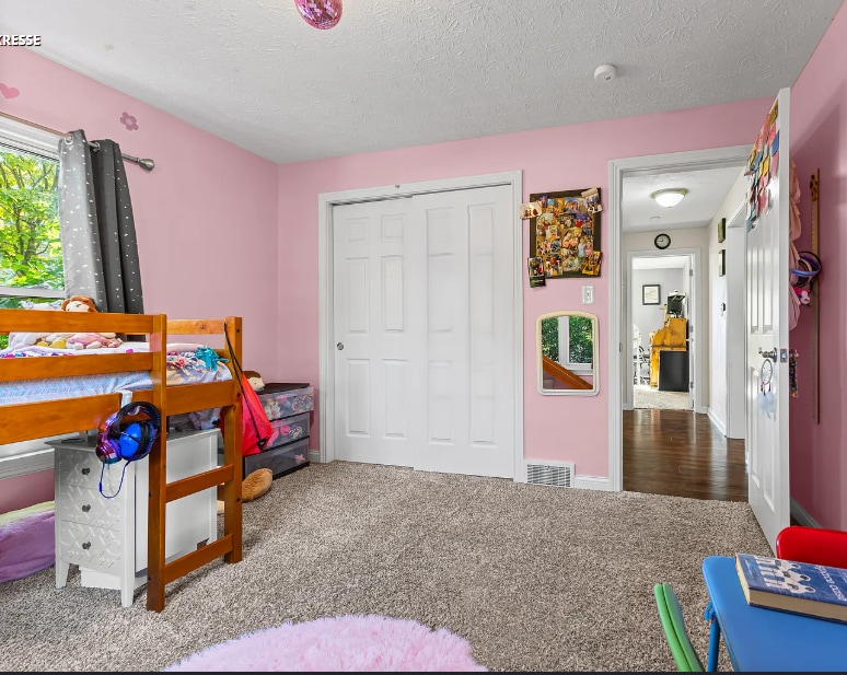 Building Photo - 1721 Southview Dr