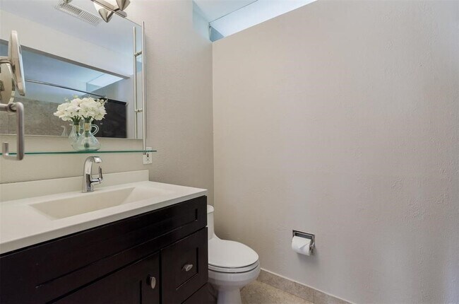 Building Photo - 12902 Traviata Dr