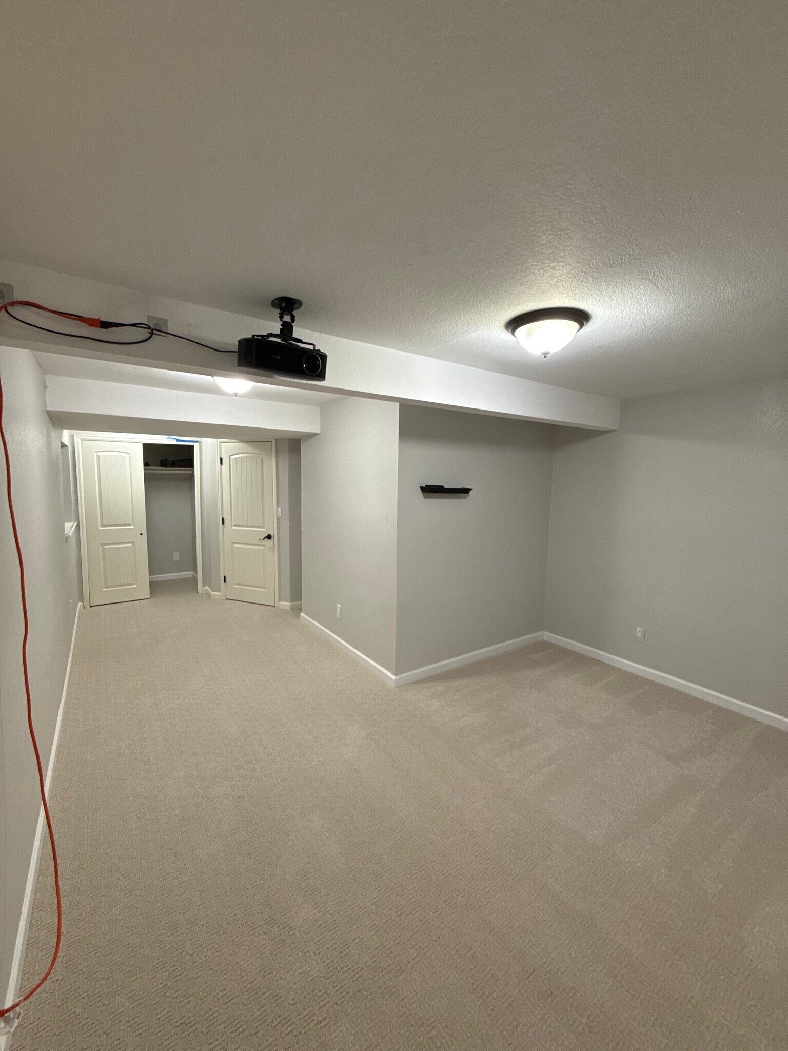 Building Photo - 6250 Northwind Dr
