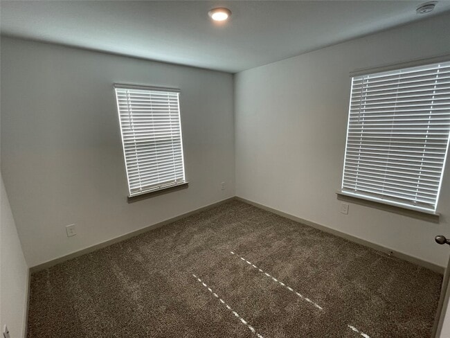 Building Photo - 12721 Oxford Gate Dr