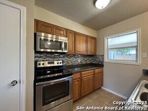 Building Photo - 4102 Judivan