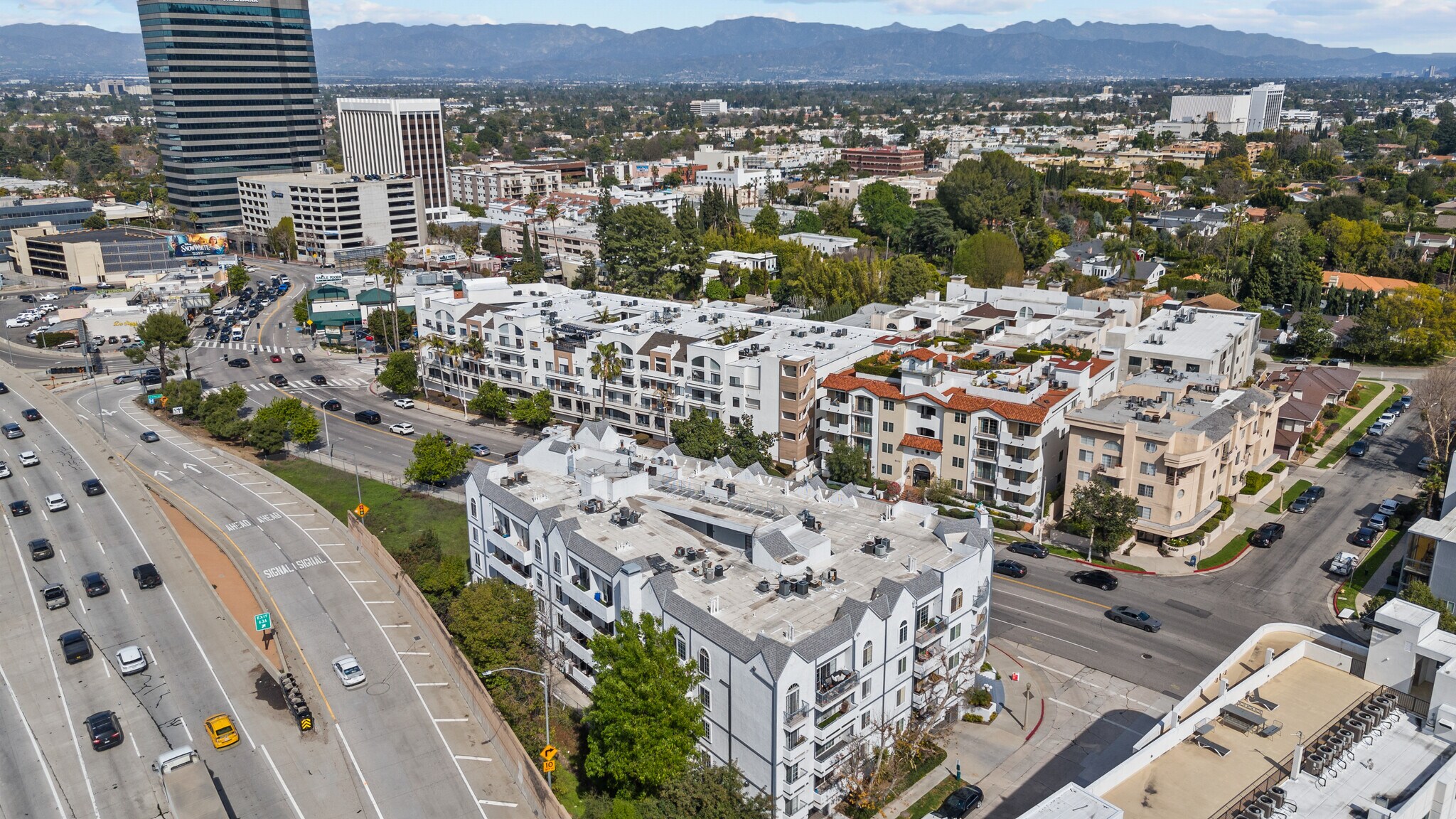 Building Photo - 4401 Sepulveda Blvd