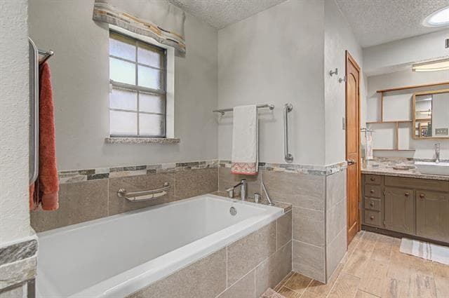 Building Photo - 604 Baker Dr