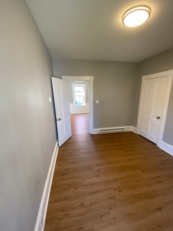 Building Photo - 10 Acushnet Ave