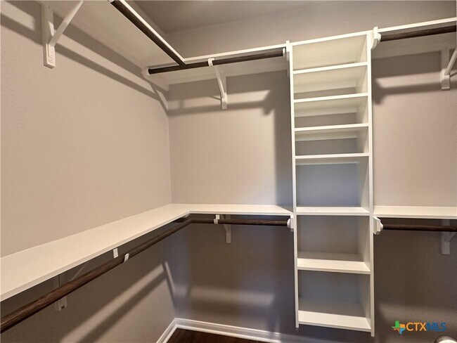 Building Photo - 417 Capistrano Dr