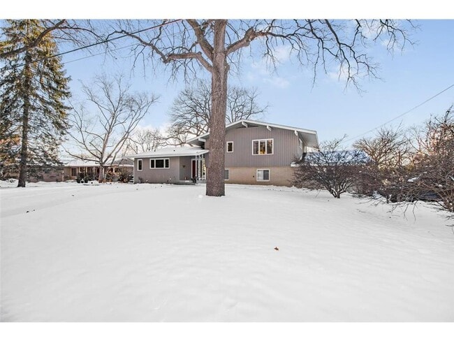 Building Photo - 139 Otis Avenue