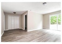 Building Photo - X Glenarden Drive