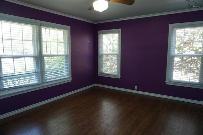 Building Photo - 1607 Arlington St