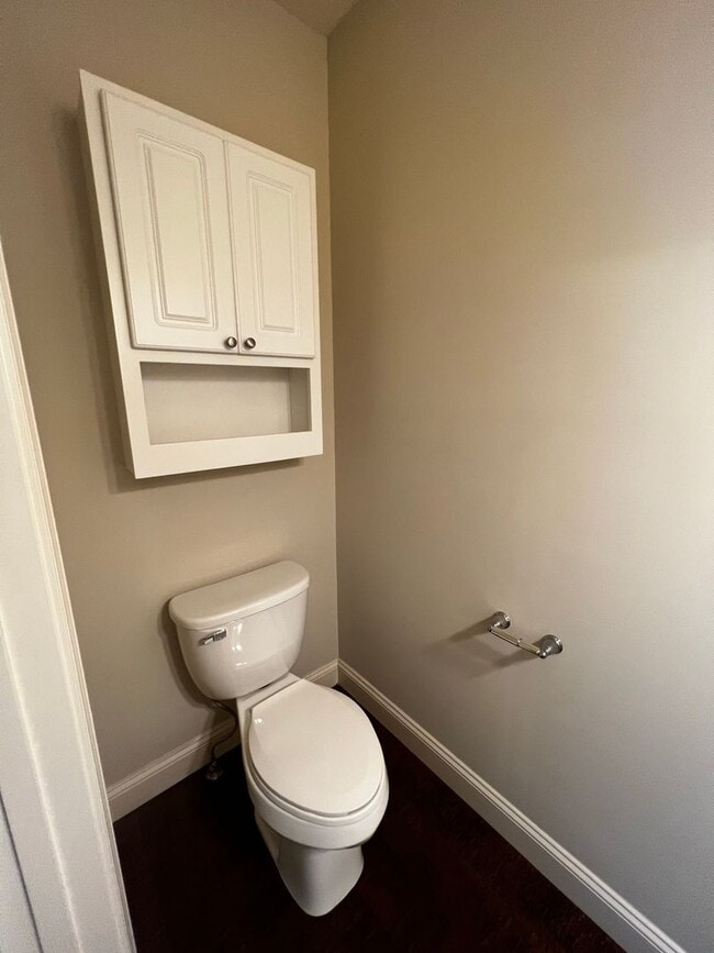 Building Photo - 228 Bayberry Cir