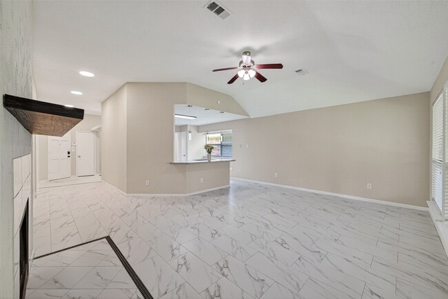 Building Photo - 16514 Camino Del Sol Dr