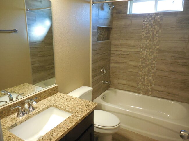Building Photo - 7312 Glacier Dr