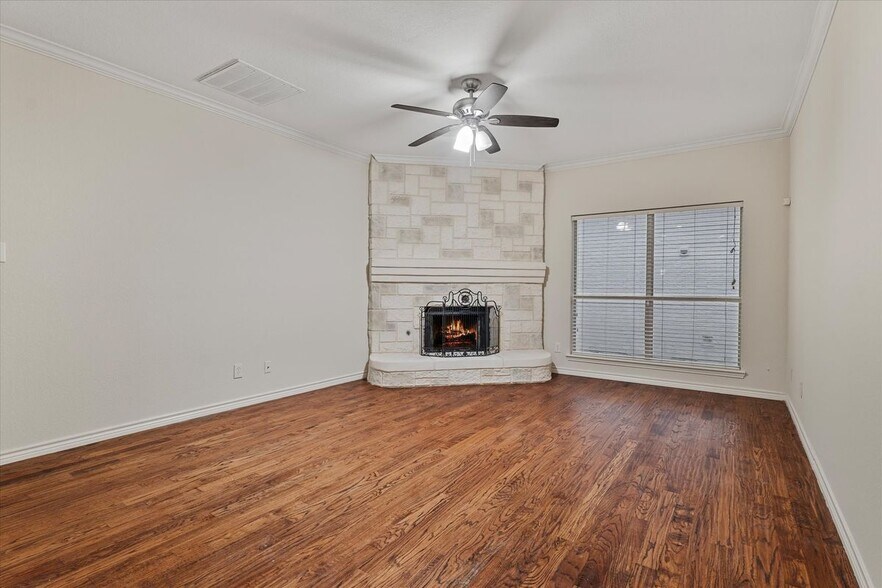 Building Photo - 11105 Ormond Ln