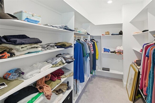 Building Photo - 4191 Acoma Dr