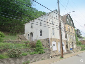 Building Photo - 316 Beaver St