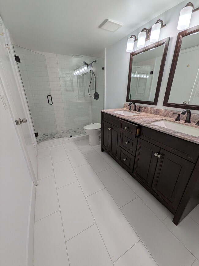 Building Photo - 9975 Boca Gardens Trail