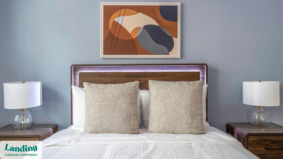 Building Photo - 810 W St Johns Ave