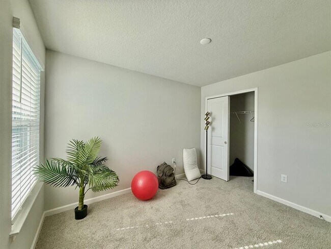 Building Photo - 8319 Wildflower Glen Ave