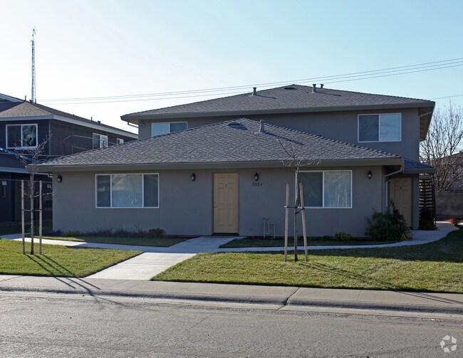 Building Photo - 2824 Norcade Cor