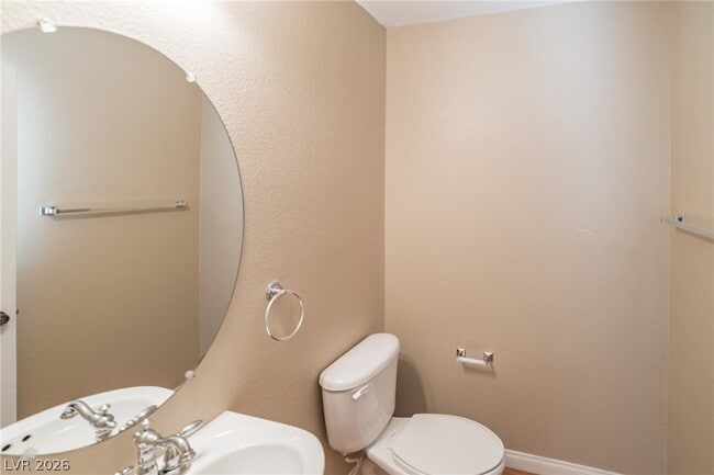 Building Photo - 7224 Nook Crest Ct