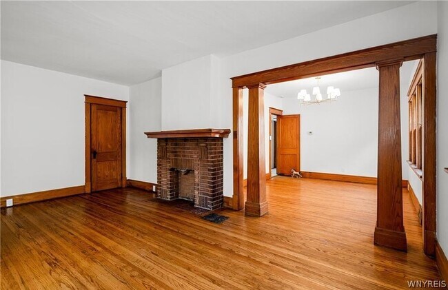 Building Photo - 33 Harding Rd