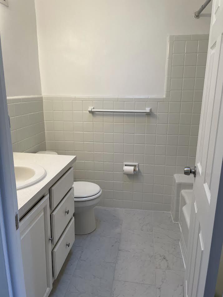 Building Photo - 3518 Rhoads Ave