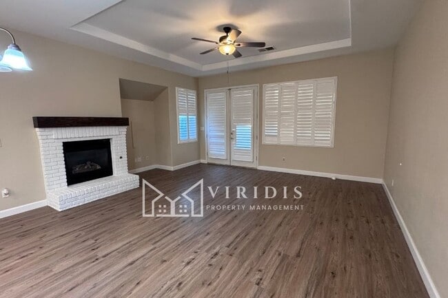 Building Photo - 9303 Via Lugano