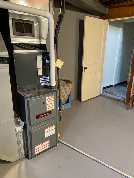 Access to basement for laundry. - 316 W 7th St