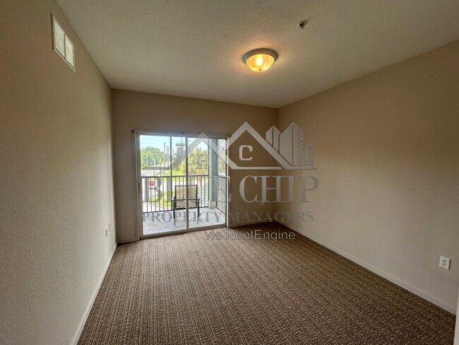 Building Photo - 14200 Avalon Rd