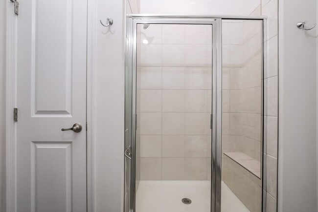 Building Photo - 1728 Ripley Woods St