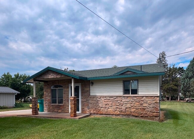 Building Photo - 357 S 2200 W